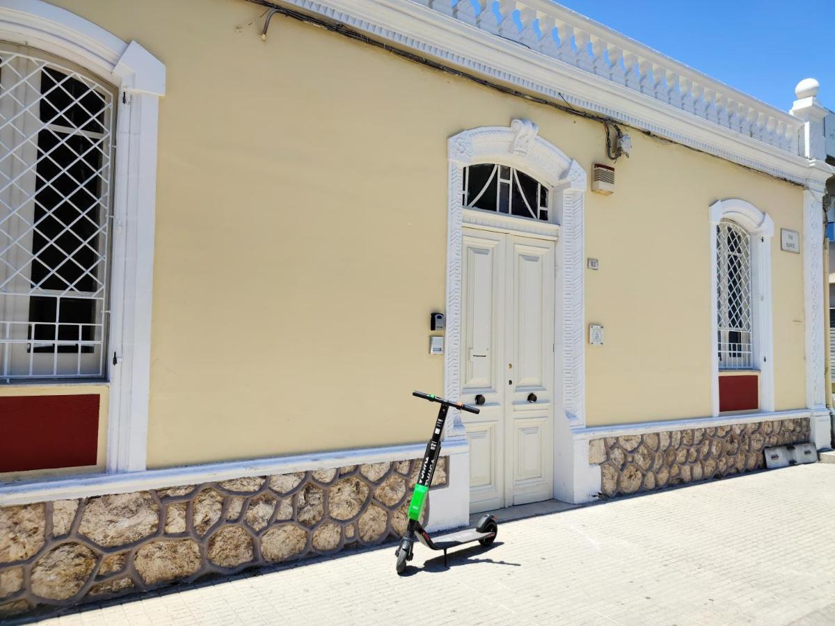 Hibiscus Comfort Stay Quartu Sant'Elena Exterior photo